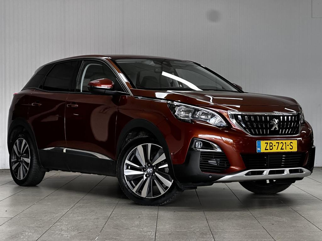 Peugeot 3008 1.2 PureTech Allure/ D-Riem verv: 118.000 KM!/, Auto's, Peugeot, Gebruikt, 1199 cc, Bruin, Leder en Stof