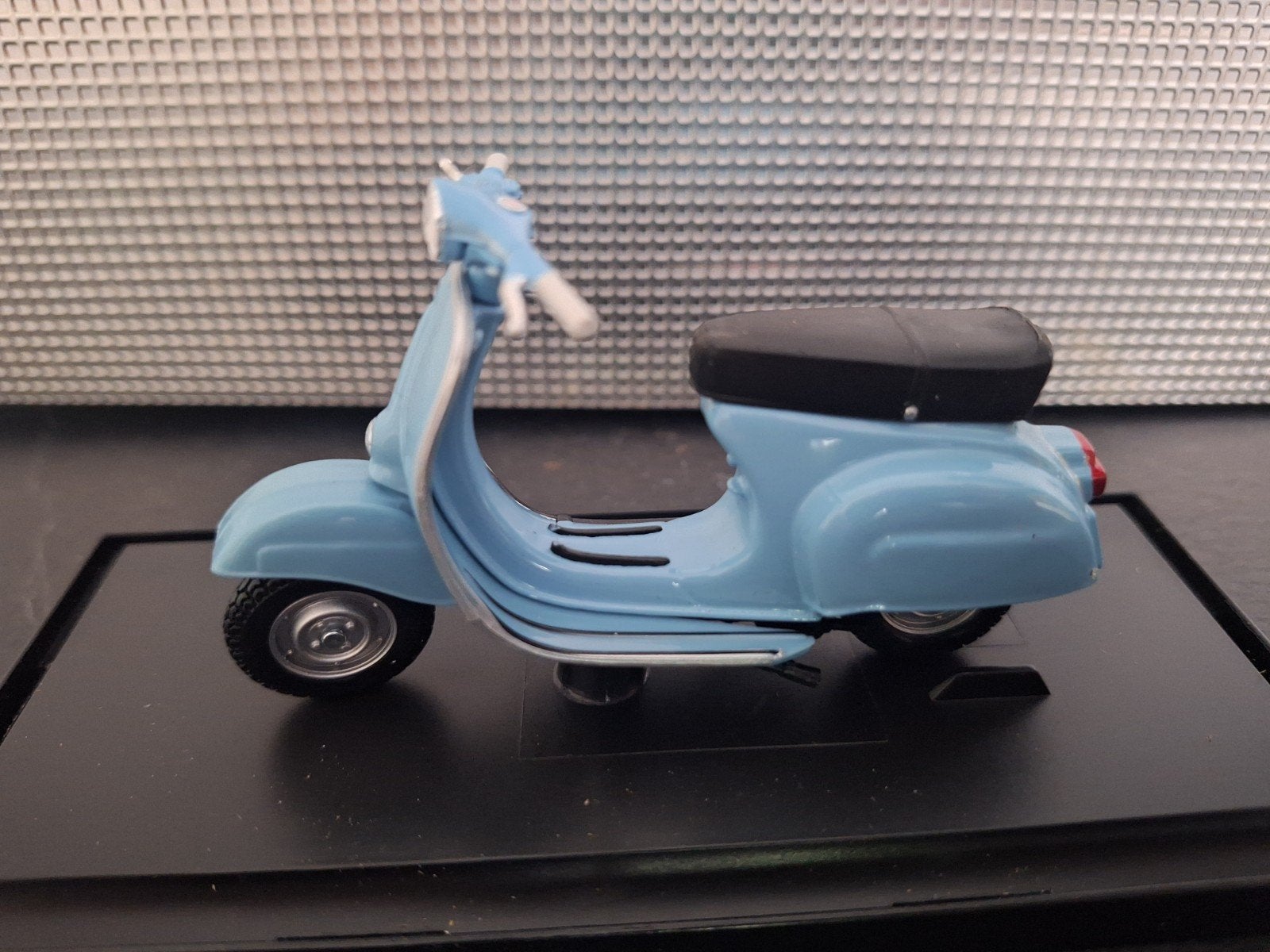 Vespa 90 Selia Lunga 1963 Schaal 1:18, Maisto, Nieuw, Ophalen of Verzenden, Maisto