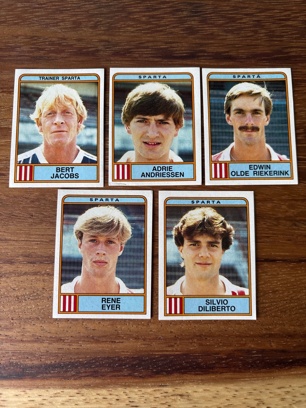 Panini Voetbal 84 Sparta Spelerskaarten (5 stuks), Verzamelen, Ophalen of Verzenden, Zo goed als nieuw, Sparta, Spelerskaart