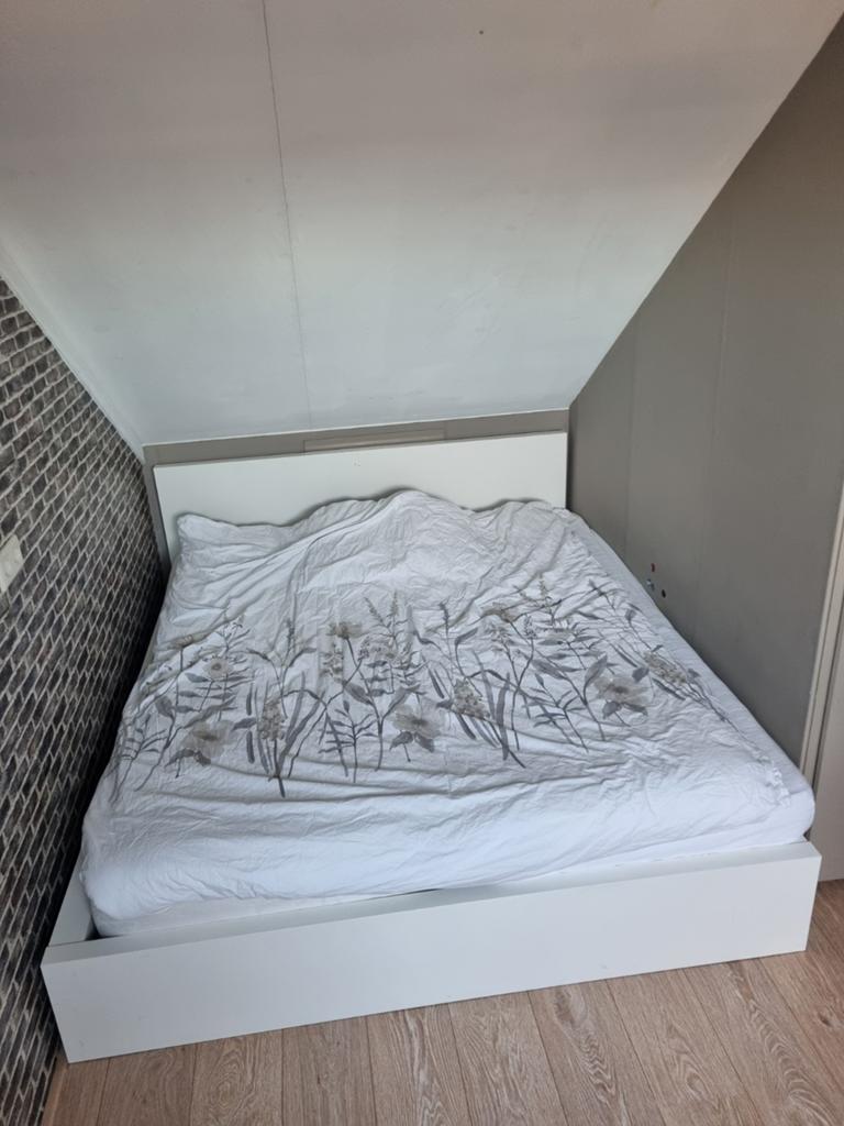 Tweepersoonsbed 200x160 incl lattenbodem, Ophalen, Gebruikt, Wit, Tweepersoons