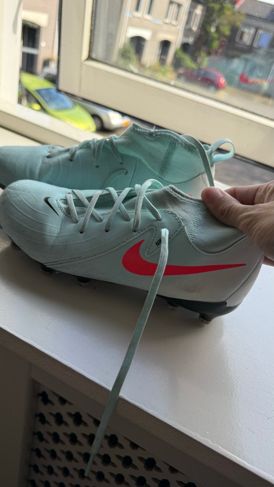 Voetbalschoenen jongens maat 33,5 - Zo goed als nieuw, Ophalen, Zo goed als nieuw, Schoenen