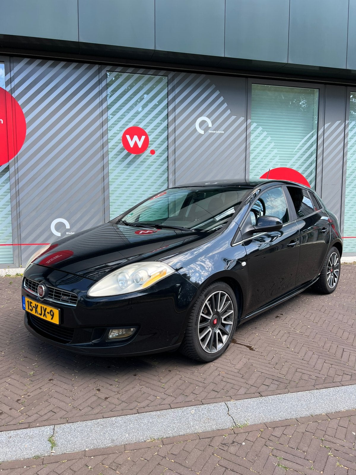 Fiat Bravo 1.4 T-Jet Sport 120 pk | CarPlay | APK 03-2027, Auto's, Voorwielaandrijving, 15 km/l, 4 cilinders, Zwart