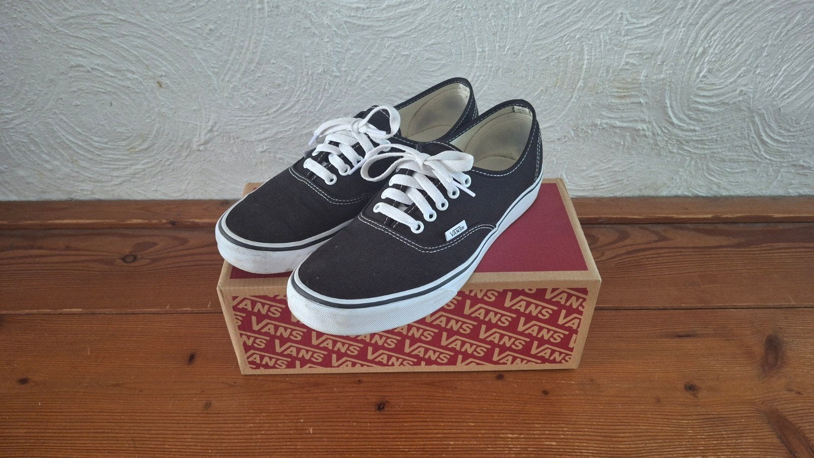 Vans Authentic, Zwart, Ophalen of Verzenden, Vans, Sneakers of Gympen