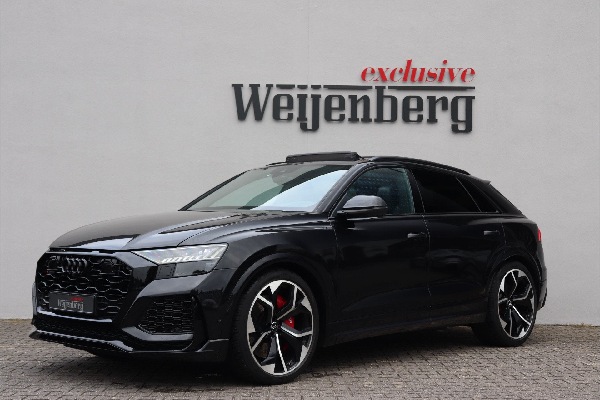 Audi RSQ8 4.0 TFSI Quattro Alcantara Pano (bj 2020), Auto's, 12 maanden, Gebruikt, 600 pk, Zwart