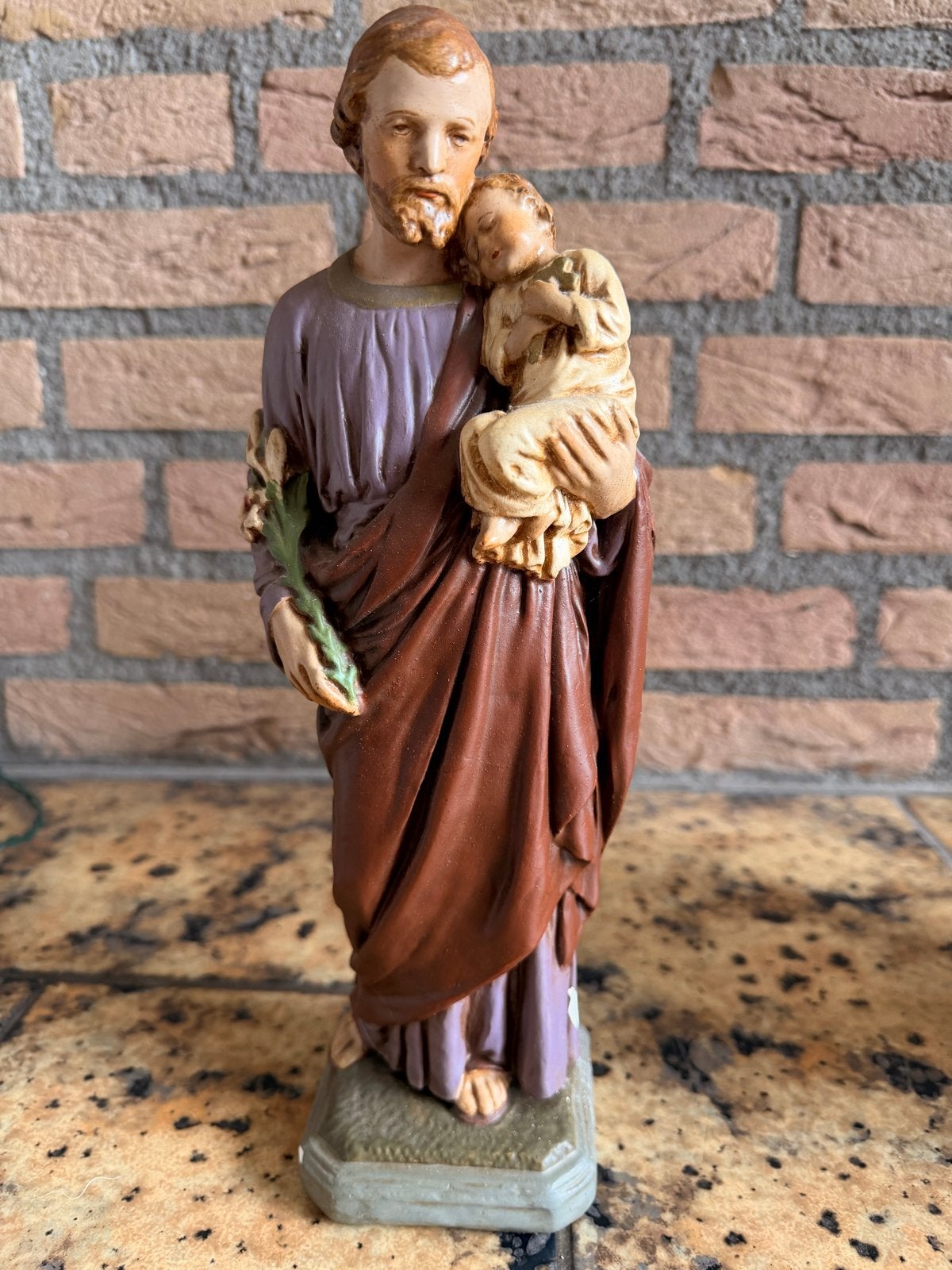 Beeldje Heilige Jozef met Kindje Jezus, Ophalen