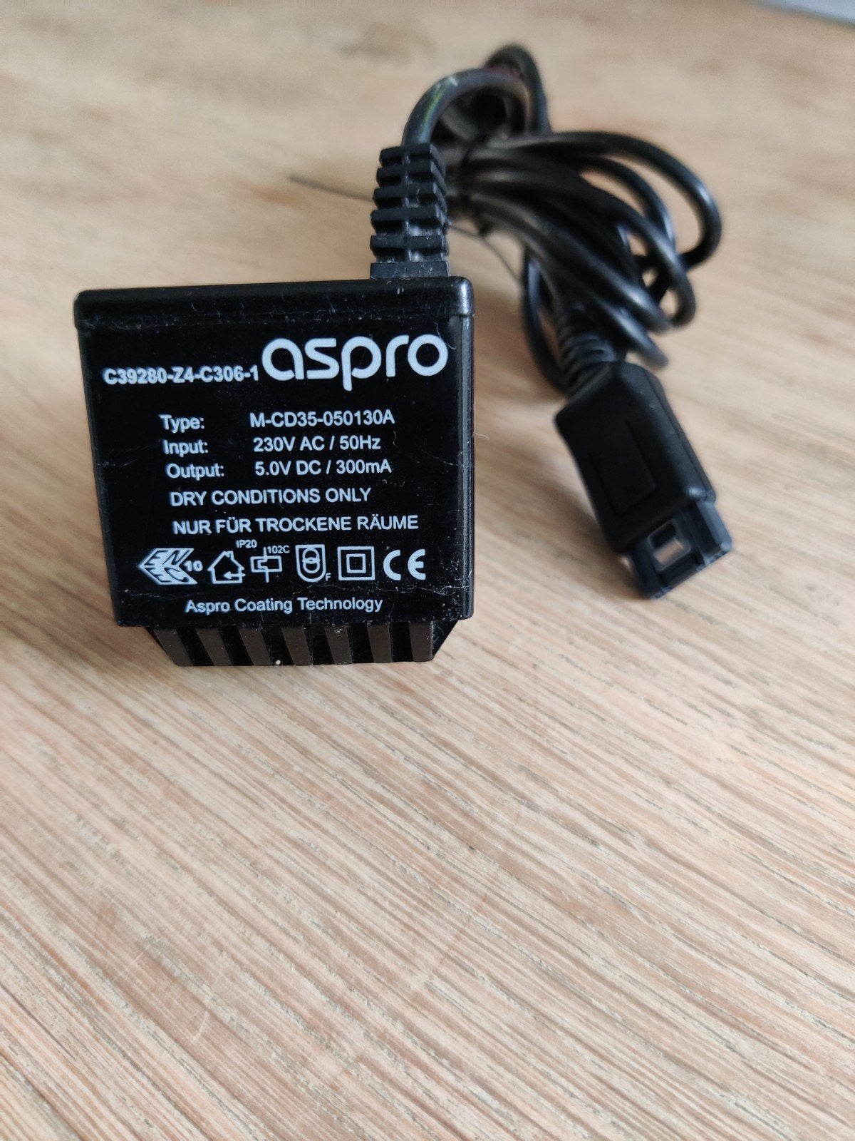 Aspro M-CD35-050130A Adapter 5V DC / 300mA, Ophalen of Verzenden, Gebruikt