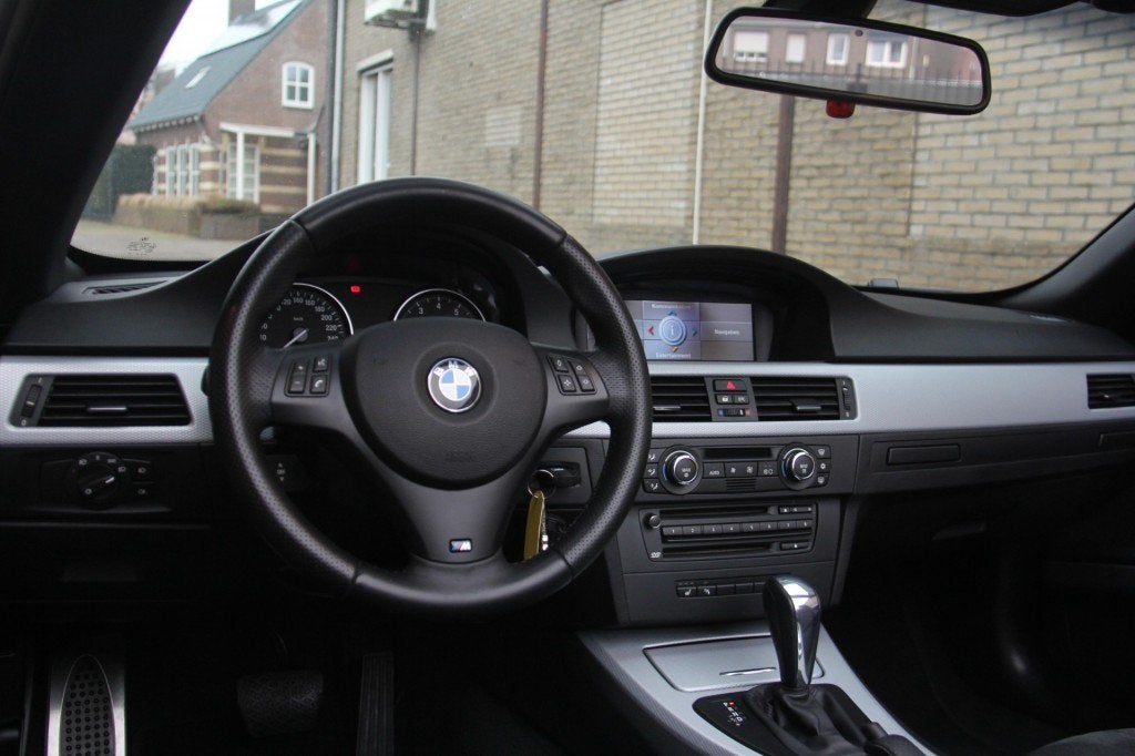 Bmw 3-SERIE 330i High. Ex. M pakket Automaat / top staat / v, Gebruikt, Huisgarantie, 272 pk, Particulier