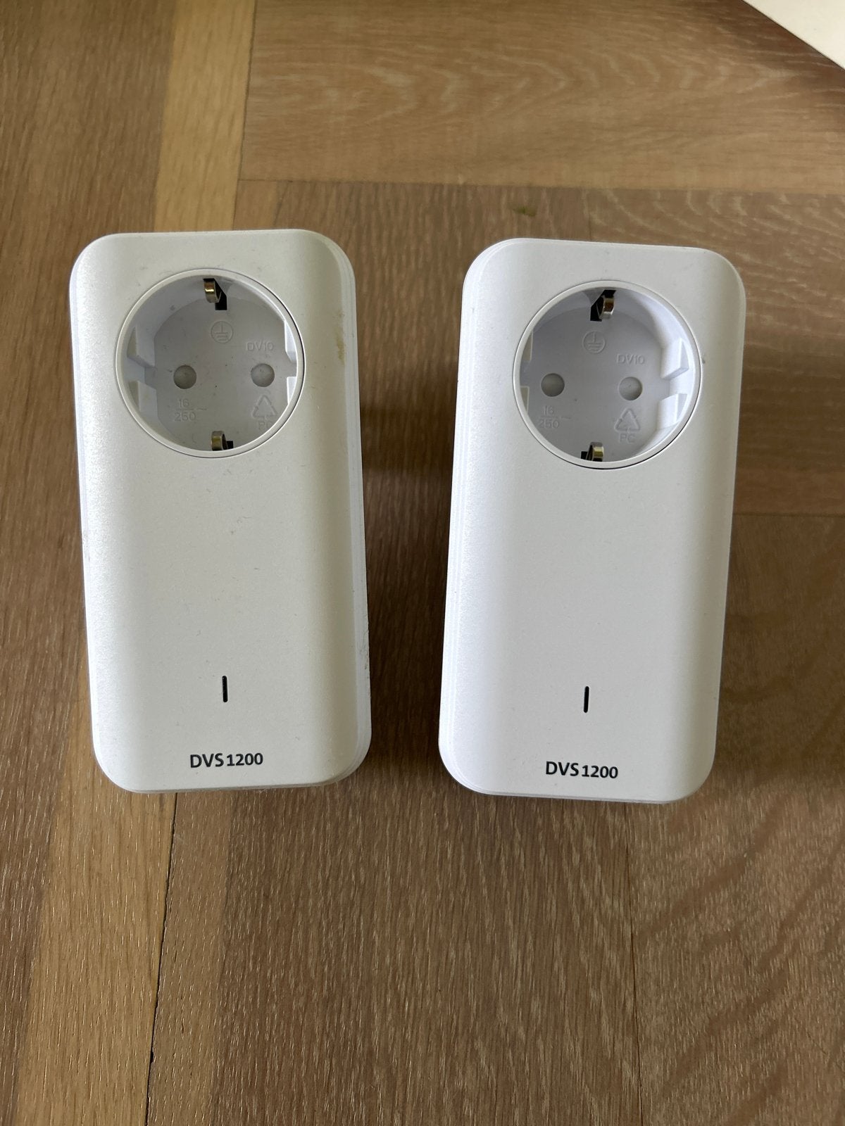 DVS 1200 Powerline Adapter Set - Draadloos internet via stop, Ophalen of Verzenden, Gebruikt