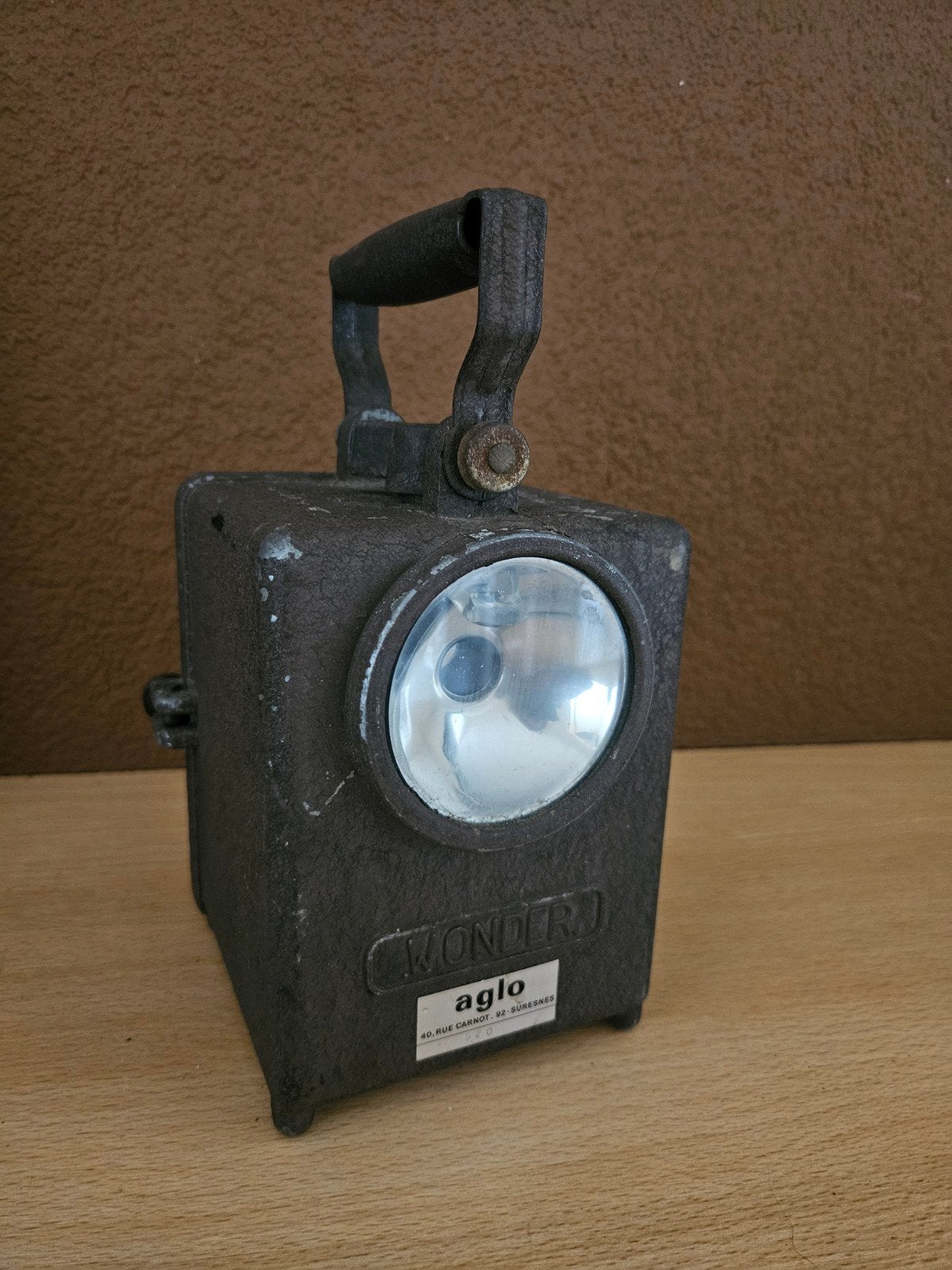 Vintage Wonder Aglo mijnlamp / zaklamp

Unieke vintage Wonde, Ophalen of Verzenden