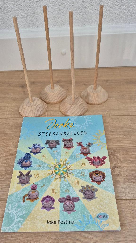 Jookz Sterrenbeelden. Joke Postma. Sterrenbeelden haken., Ophalen of Verzenden, Nieuw, Haken, Patroon of Boek