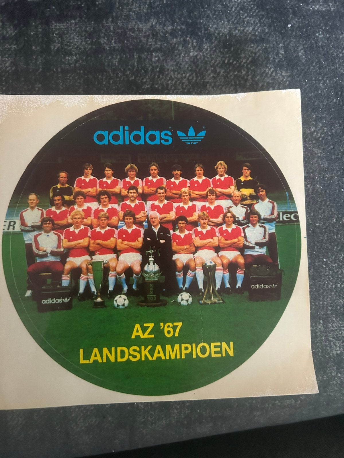 AZ’67 LANDSKAMPIOEN 80/81 sticker ADIDAS, Verzamelen, Ophalen of Verzenden, Zo goed als nieuw, AZ, Overige typen
