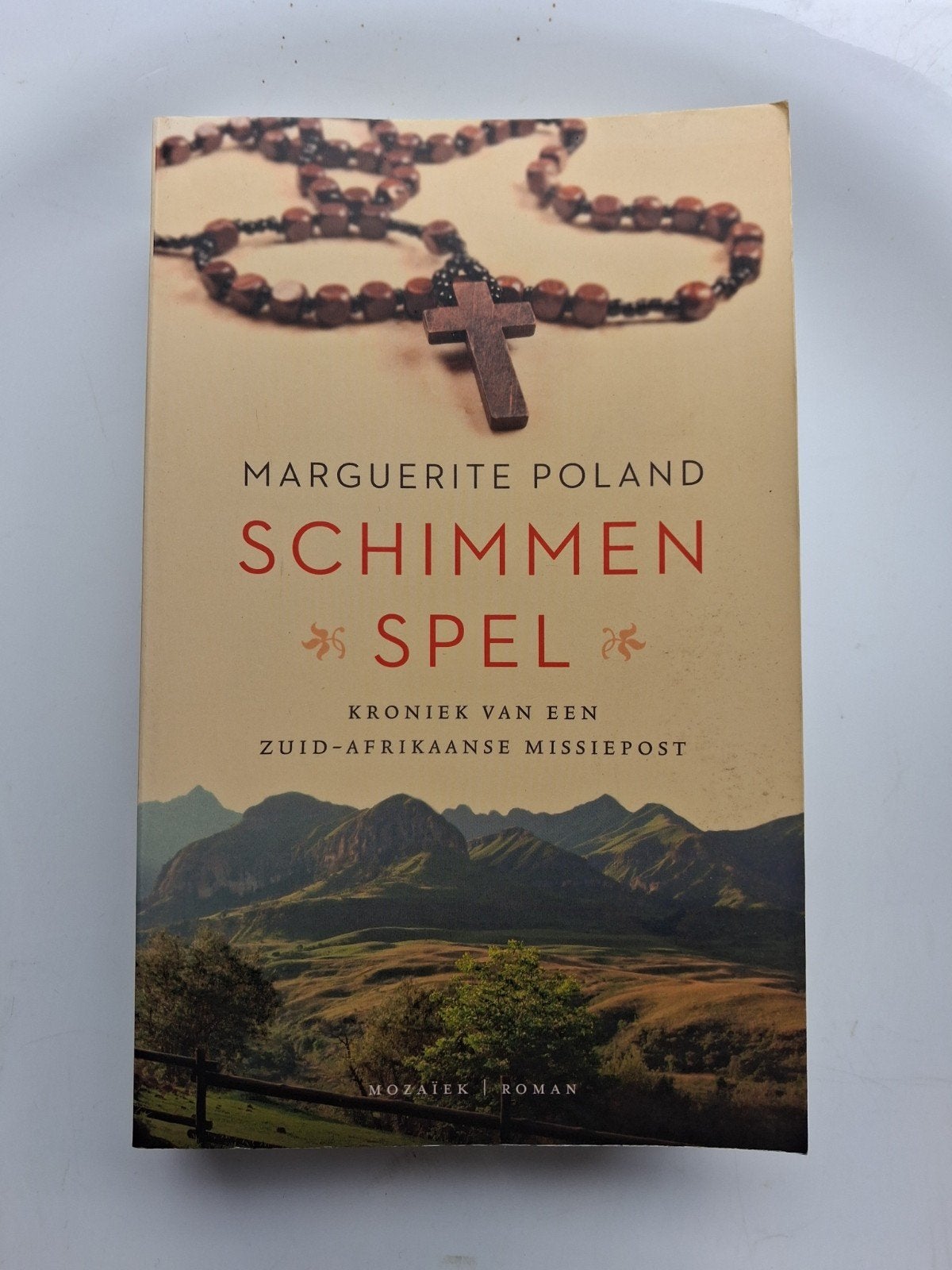 Marguerite Poland - Schimmenspel, Ophalen of Verzenden, Zo goed als nieuw, Marguerite Poland