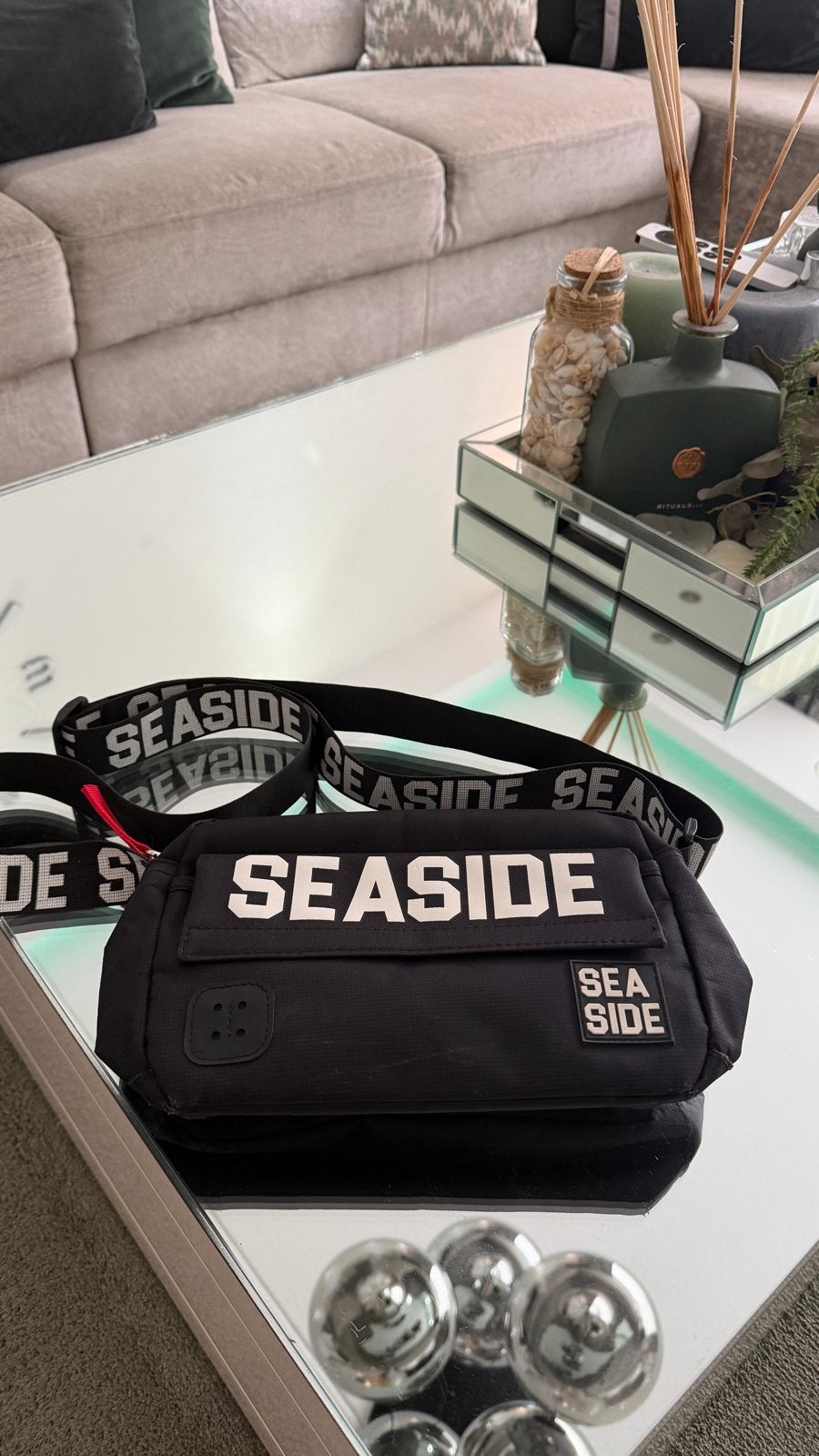 Stijlvol Zwart Seaside Tasje voor Jongens/Heren, Overige merken, Minder dan 30 cm, Ophalen of Verzenden, Minder dan 25 cm