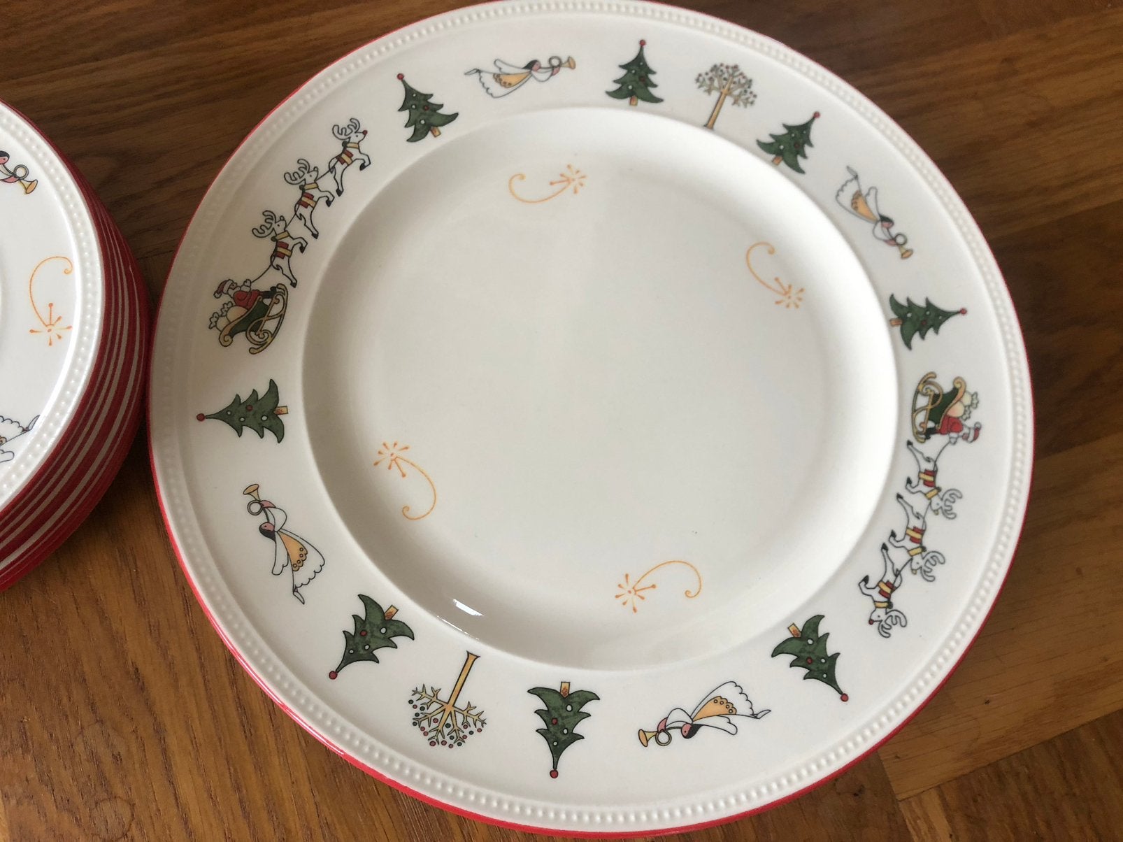 Wedgwood windsor christmas kerst onderbord/gebakschaal 31cm, Huis en Inrichting, Ophalen of Verzenden, Zo goed als nieuw, Porselein