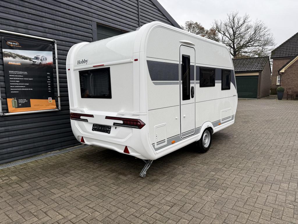HobbyOntour 390 SF 2025 dwarsbed,zware as, nu met gratis mov, Caravans en Kamperen, Caravans, Schokbreker, Standaardzit, Hobby