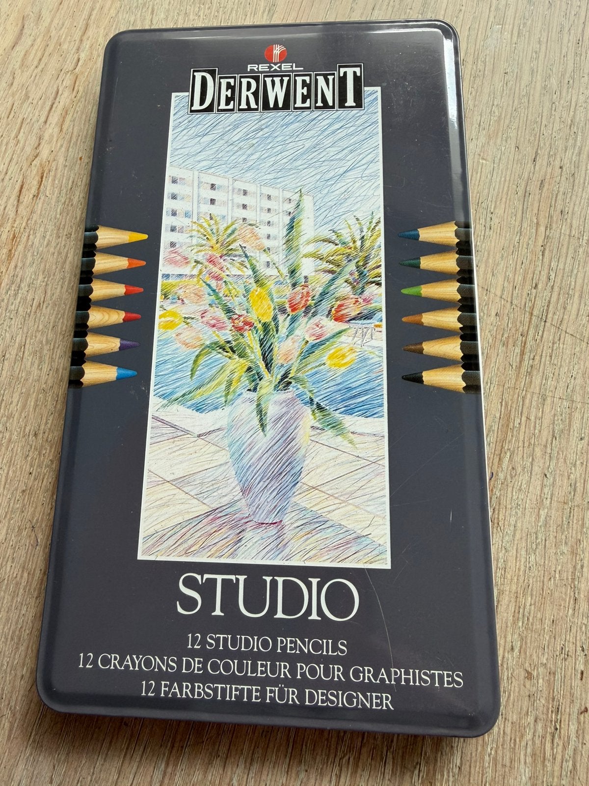 Studio kleurpotloden van Derwent, Verzenden, Zo goed als nieuw, Potlood of Stift