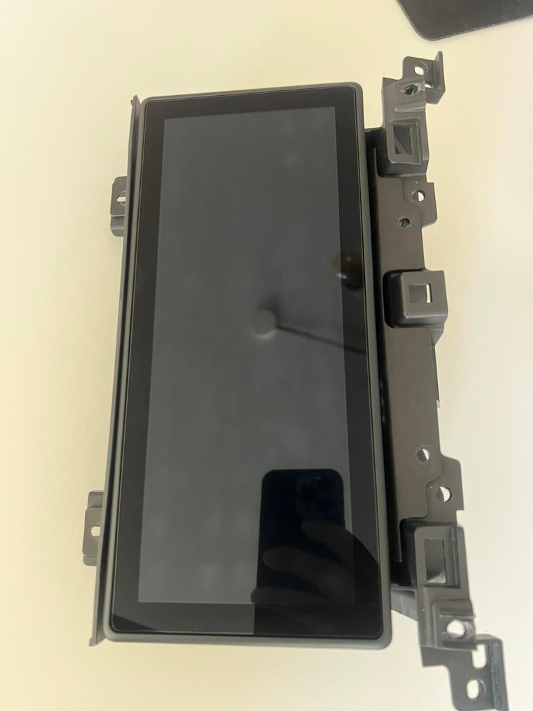 Land Rover Defender 10” touch display original incl. beugels, Ophalen of Verzenden, Gebruikt, Land Rover