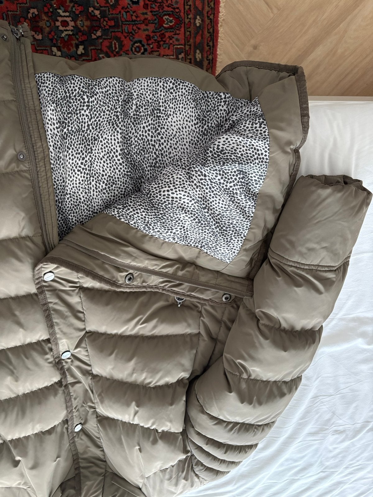 Te koop mooie dames winterjas, Kleding | Dames, Ophalen of Verzenden, Zo goed als nieuw