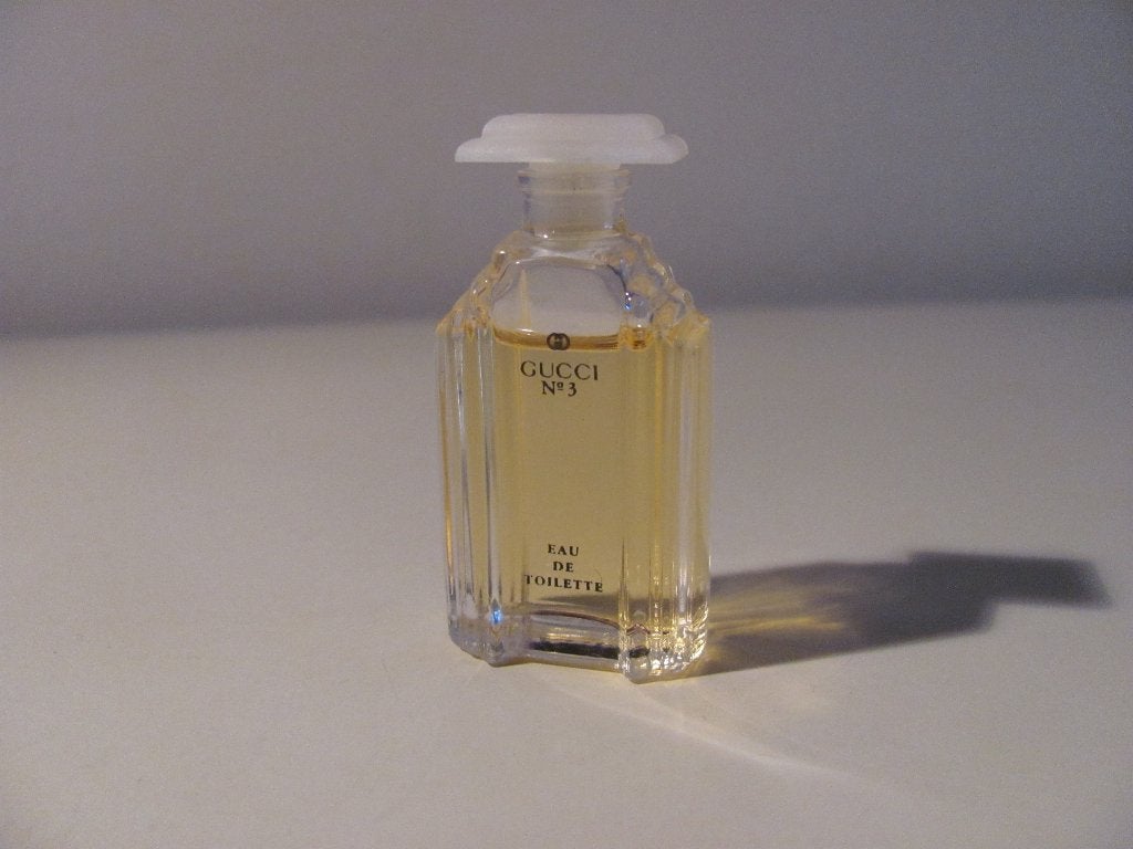 Gucci - No3 Vintage Parfum Miniatuur, Ophalen of Verzenden, Gebruikt, Miniatuur, Gevuld
