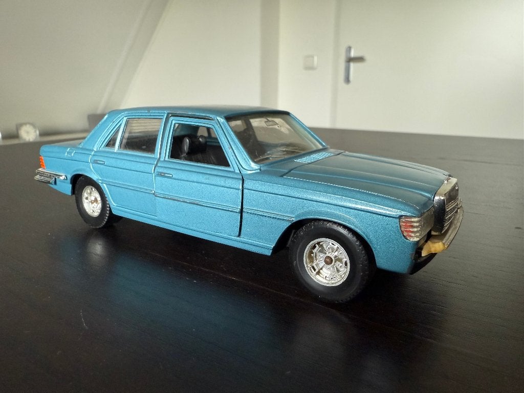 bburago Mercedes 450 SEL, Ophalen of Verzenden, Auto, Overige merken