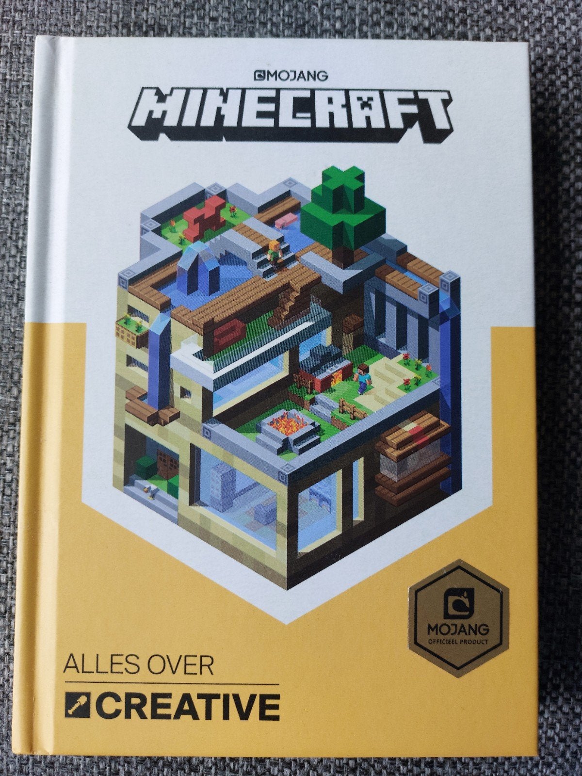 Minecraft: Alles over Creative - Officieel Handboek, Ophalen of Verzenden, Zo goed als nieuw, Overige merken