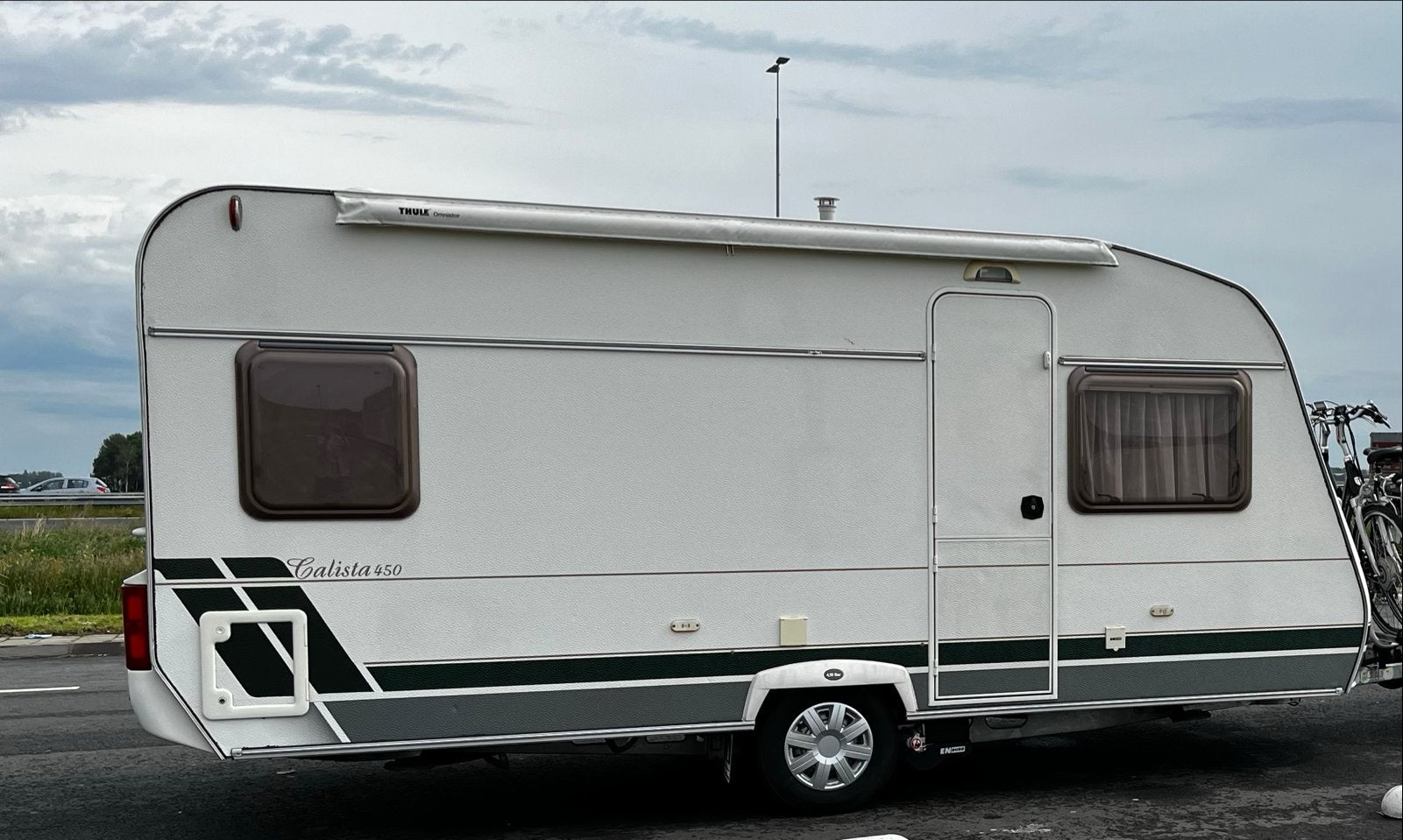 Thule Omnistor zakluifel 3m met zijwanden en verlichting, Ophalen, Zo goed als nieuw, Thule