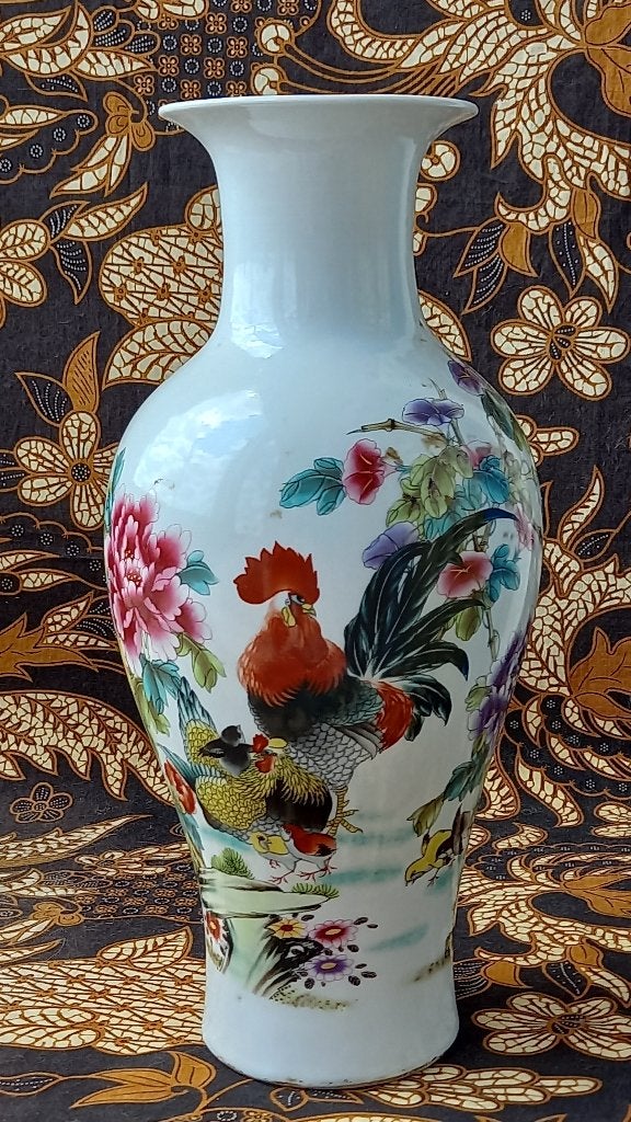 Mooie grote oude Chinees porseleinen vaas met een haan 36 cm