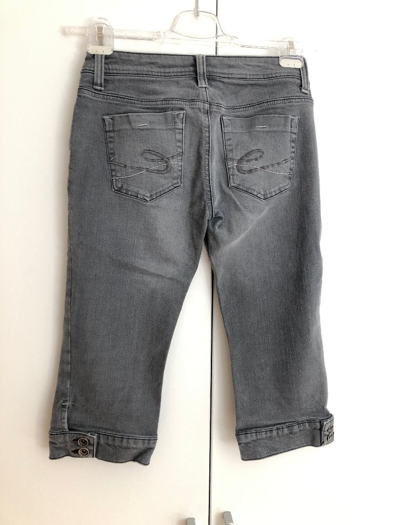 Esprit capri jeans broek grijs, Ophalen, Nieuw, Driekwart, Maat 34 (XS) of kleiner