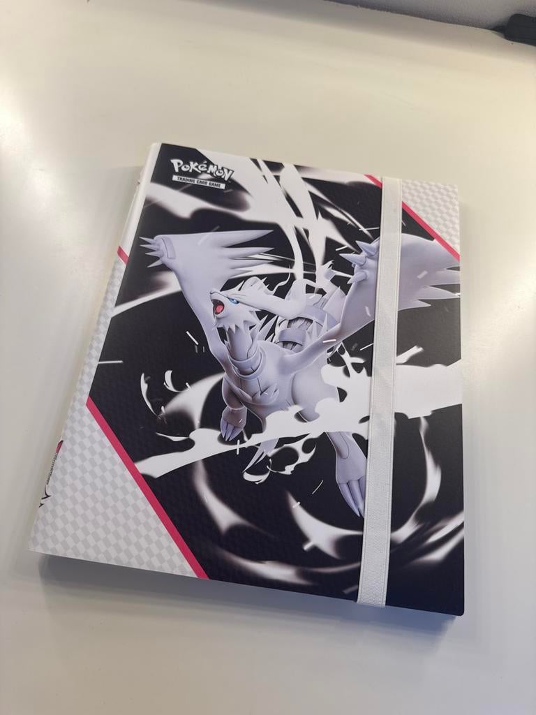 Pokémon Kaartenmap Reshiram - Zo goed als nieuw, Ophalen of Verzenden, Zo goed als nieuw, Overige typen
