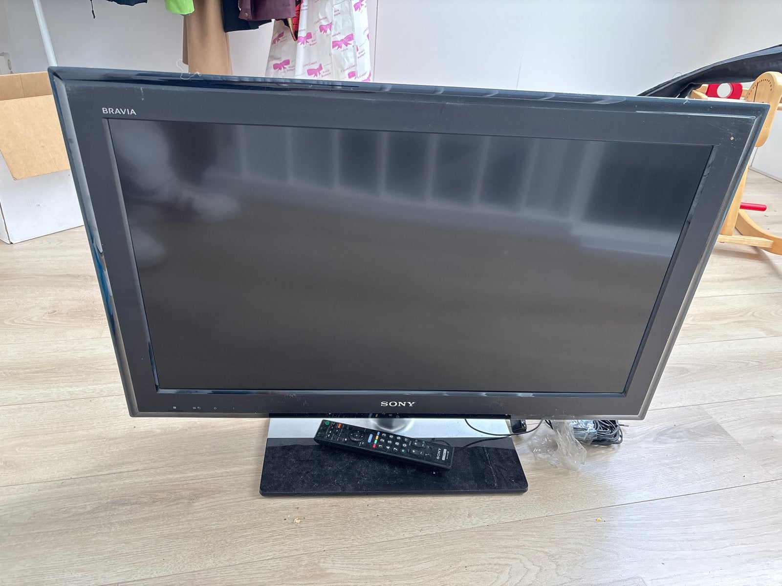 Sony Bravia KDL-32S5500 LCD TV - 32 inch, Gebruikt, 50 Hz, Sony, HD Ready (720p)