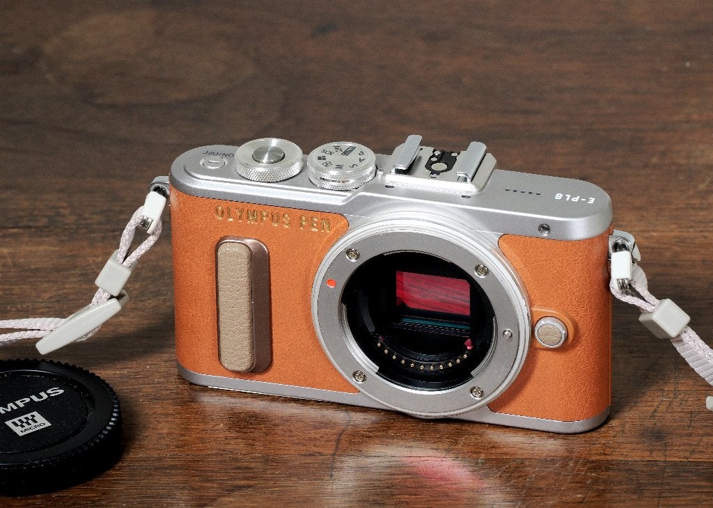 Olympus PEN E-PL8 body, bijna nieuw, Audio, Tv en Foto, Fotocamera's Digitaal, Spiegelreflex, Ophalen of Verzenden, Zo goed als nieuw
