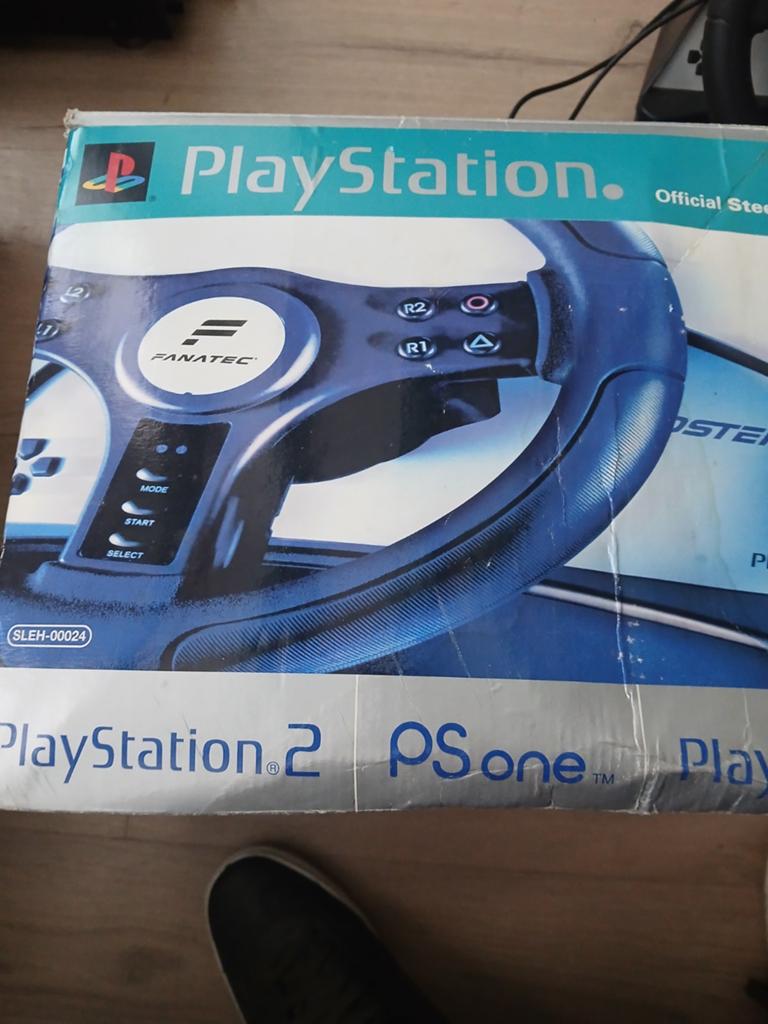 Fanatec stuurwiel playstaion 1 en 2 in de doos, Spelcomputers en Games, Spelcomputers | Sony PlayStation 2, Ophalen of Verzenden