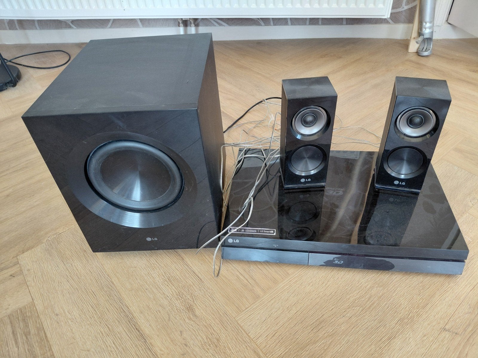LG Home Cinema Set met Blu-ray speler en 2.1 systeem, Ophalen of Verzenden, Gebruikt, 2.1-systeem, Blu-ray-speler