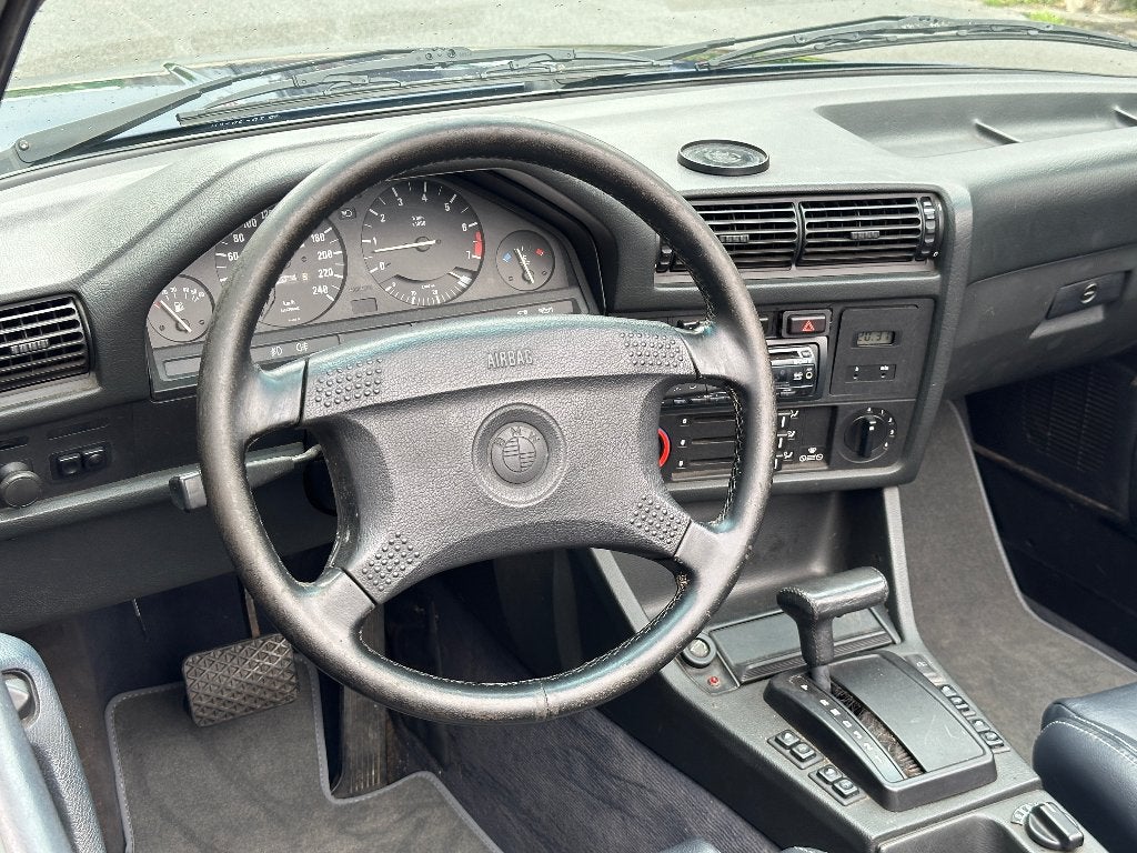 BMW 3-Serie 2.0 I 320 Cabriolet AUT E30 1991 Blauw, foto 8