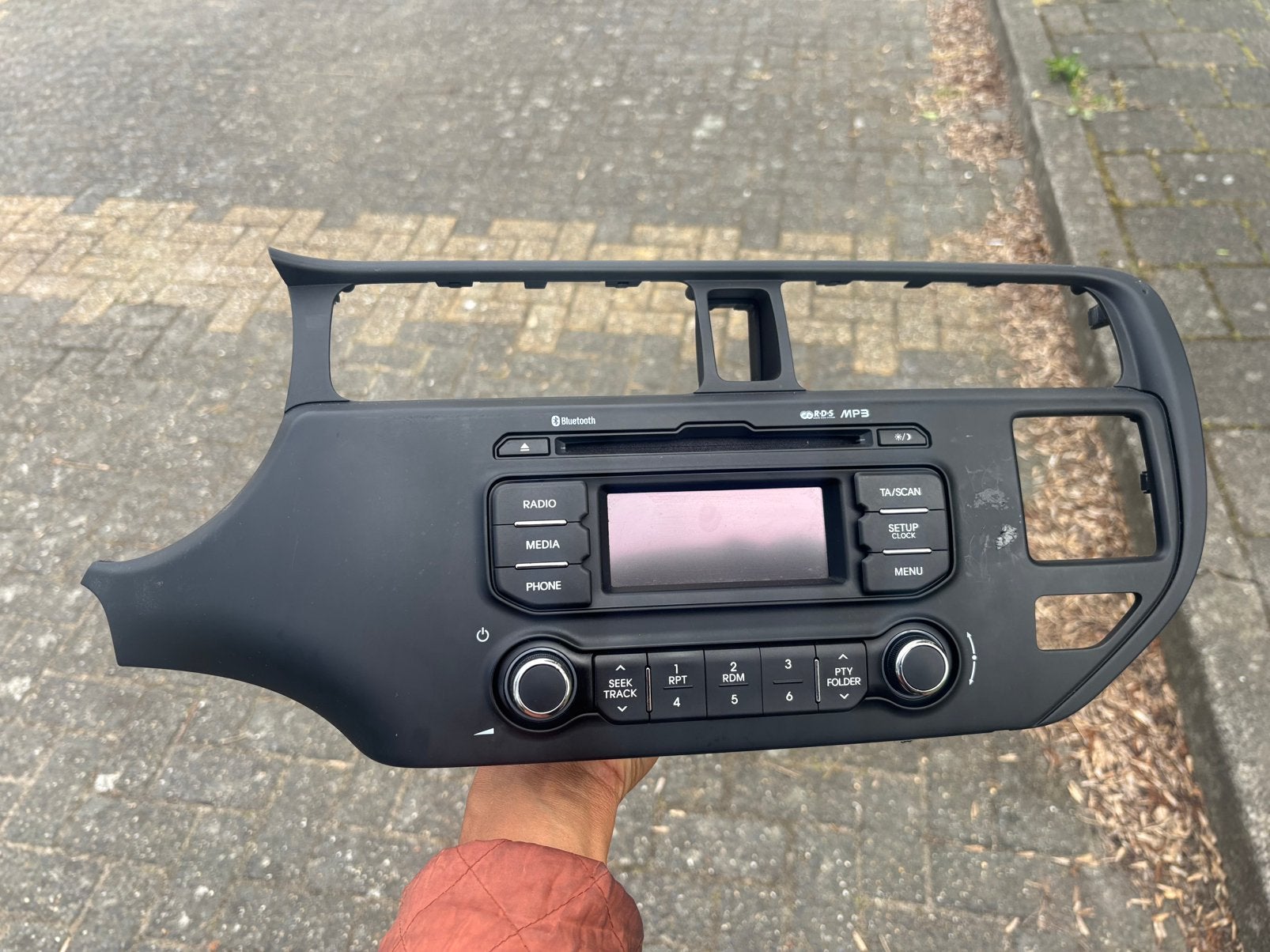 Kia Rio Autoradio, Ophalen of Verzenden, Gebruikt