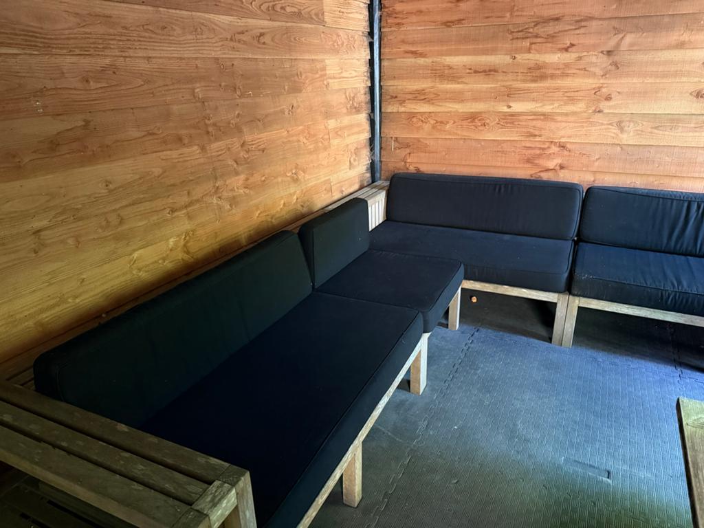Borek Loungeset Teakhout met Zwarte Kussens, Tuin en Terras, Ophalen, Gebruikt, 6 zitplaatsen, Teakhout