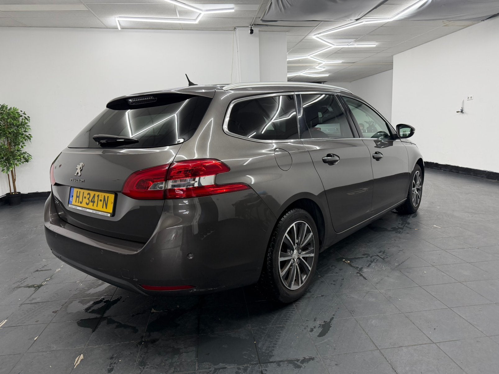 Foto 6 van Peugeot 308 1.2 E-thp 130pk 2015  bezorgen mogelijk!!