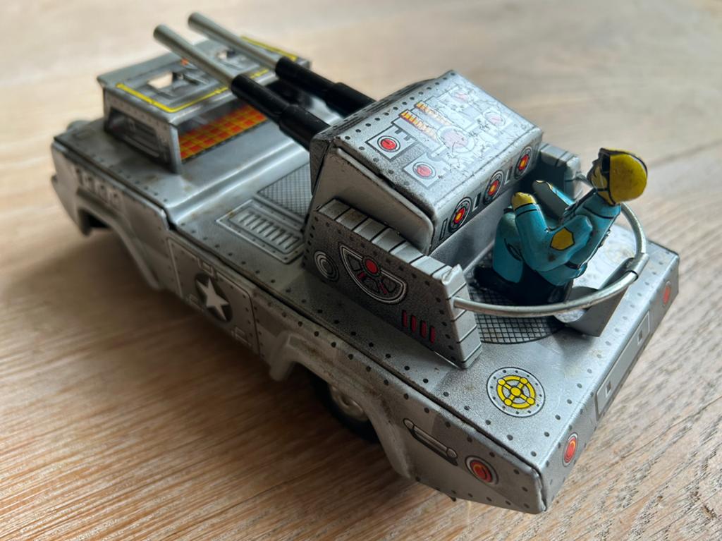 Kawahara Japan pantserauto blikken tank 2x kanon 60ers, Ophalen of Verzenden, Gebruikt