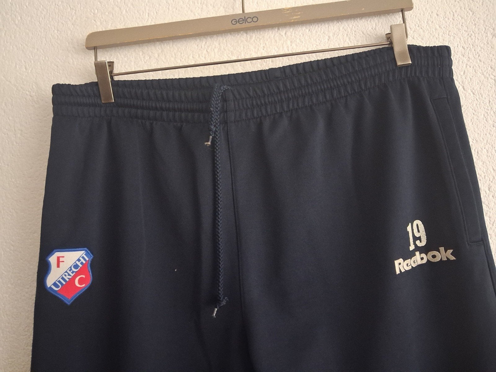 Reebok FC Utrecht Trainingsbroek - Maat M, Ophalen of Verzenden, Zo goed als nieuw, Reebok, Voetbal