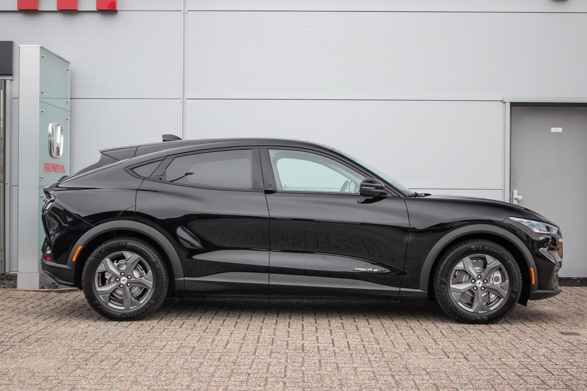 Ford Mustang Mach-E Extended RWD 98 kWh - SOH 94% | Leder |, Auto's, Automatische klimaatregeling, 98 kWh, Gebruikt, https://media-marktplaats.export.dv.nl/23649997665/document-1.jpg