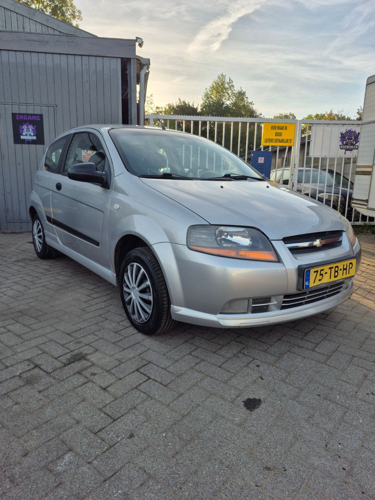 Chevrolet Kalos 1.2 3D 2006 Grijs, Auto's, Voorwielaandrijving, 1150 cc, 40 €/maand, 4 cilinders