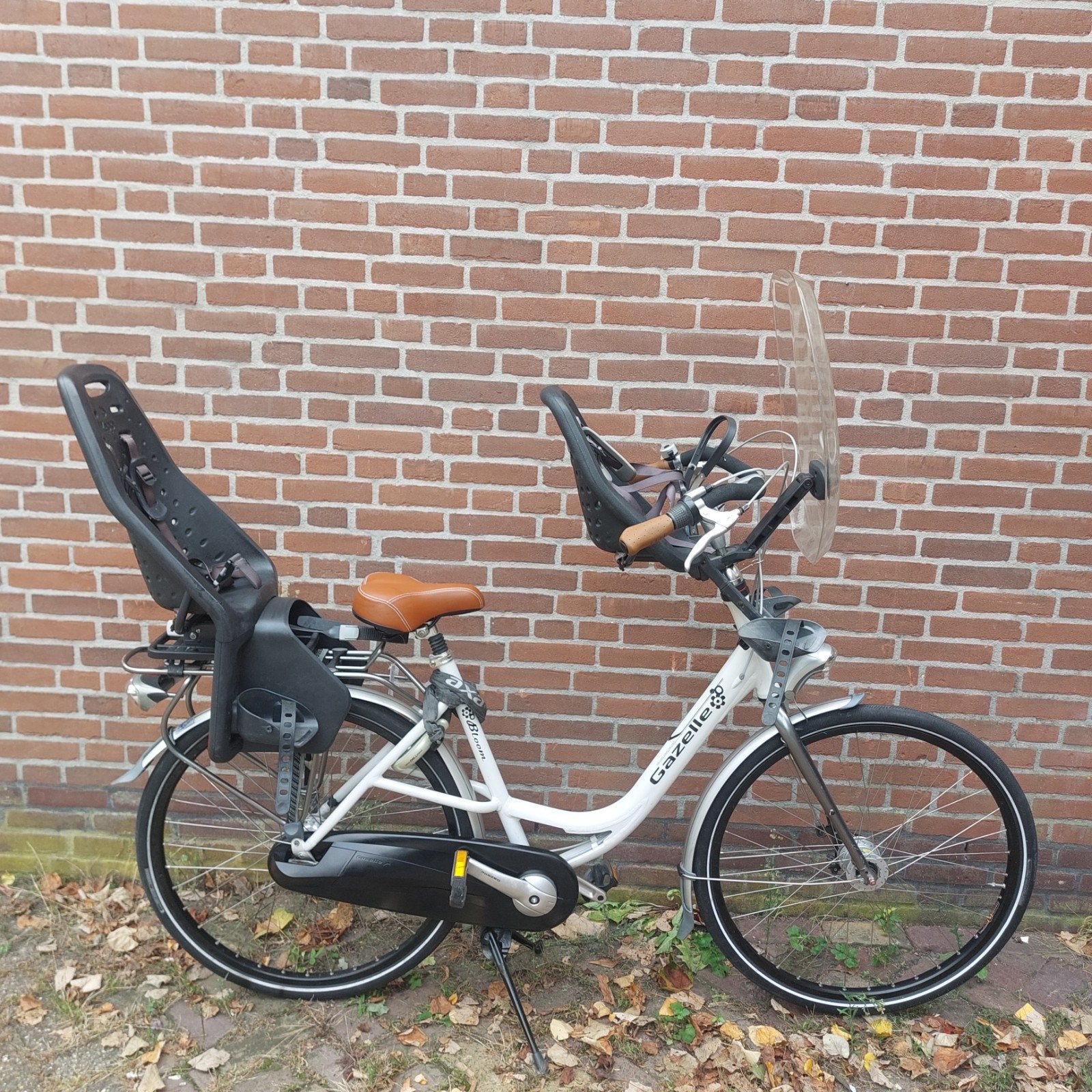 Gazelle bloom 53cm 7 Versnellingen stuurslot Yepp-zitjes, Fietsen en Brommers, 2 zitjes, 53 tot 56 cm, Ophalen of Verzenden, Zo goed als nieuw