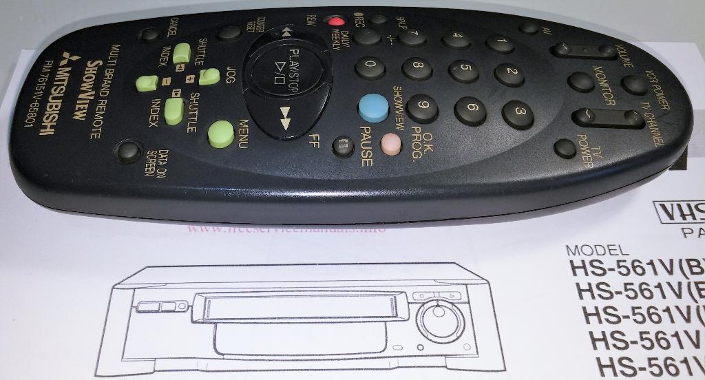 Mitsubishi RM 76151V-65801 Multi VCR VHS Afstandsbediening, Ophalen of Verzenden, Zo goed als nieuw, Origineel, Vhs