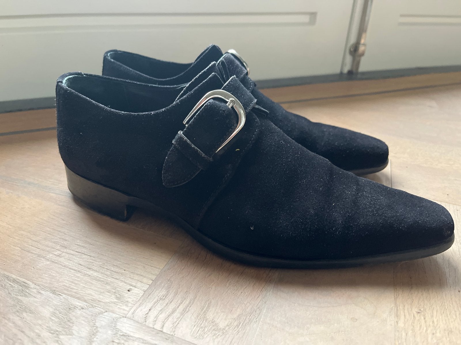Magnanni zwarte suède monk schoenen - Maat 40,5, Ophalen of Verzenden, Gedragen, Zwart, Gespschoenen