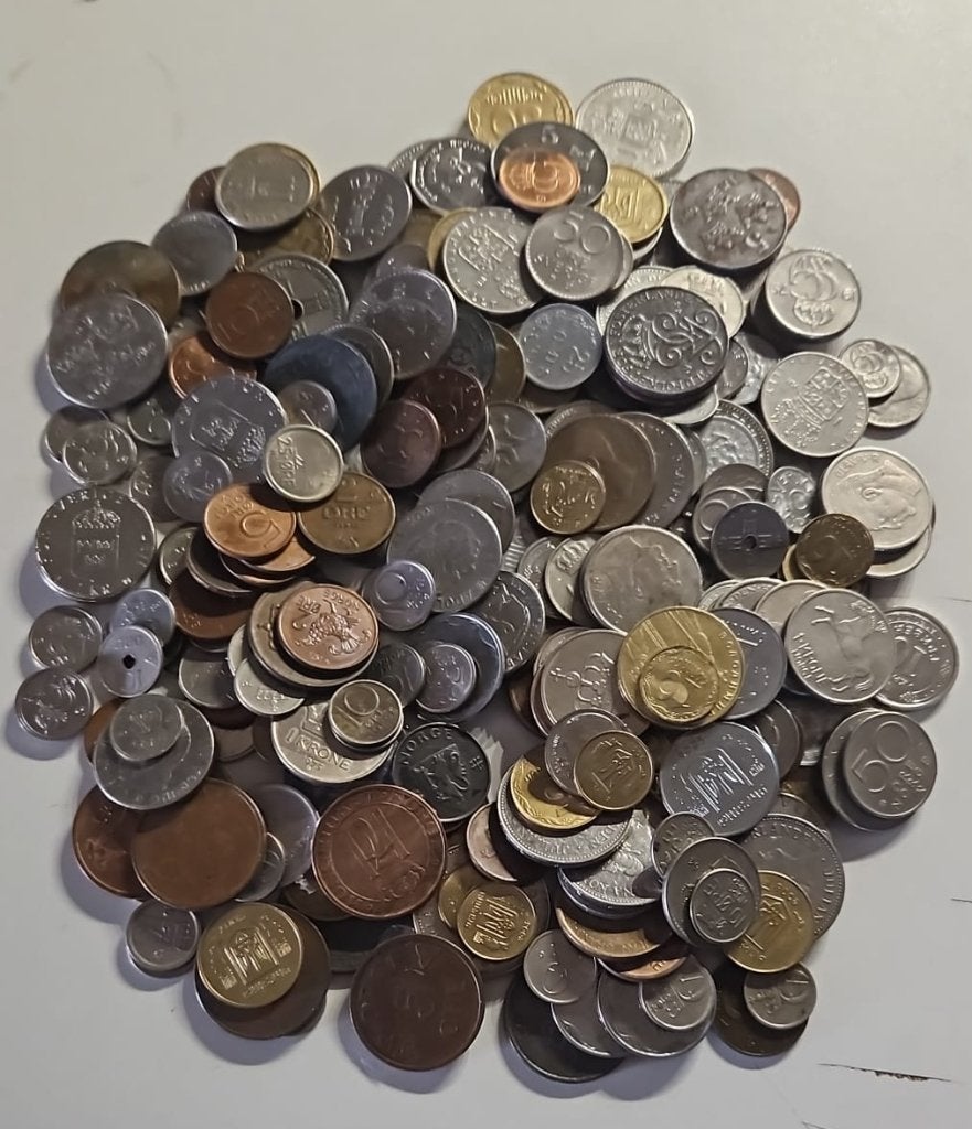 munten wereld Partij / Verzameling 1,1 Kg ( LEES ), Postzegels en Munten, Ophalen of Verzenden, Buitenland, Munten