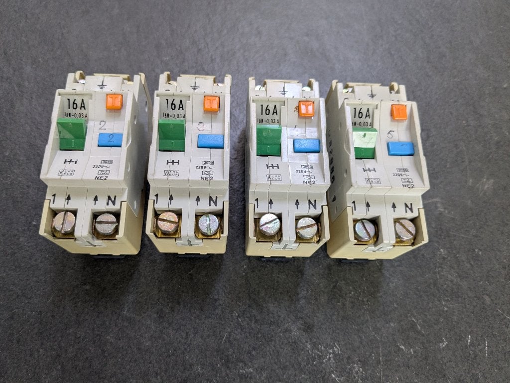 Holec aardlekautomaat, Ophalen of Verzenden, Gebruikt, Overige merken, Aardlekautomaat