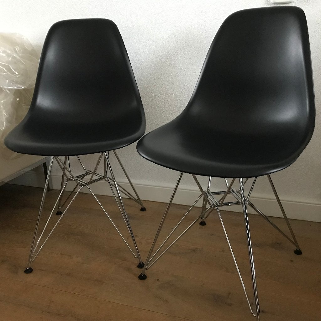 2 Vitra DSR Eames plastic chair design stoel zwart, Ophalen, Gebruikt, Zwart, Nvt