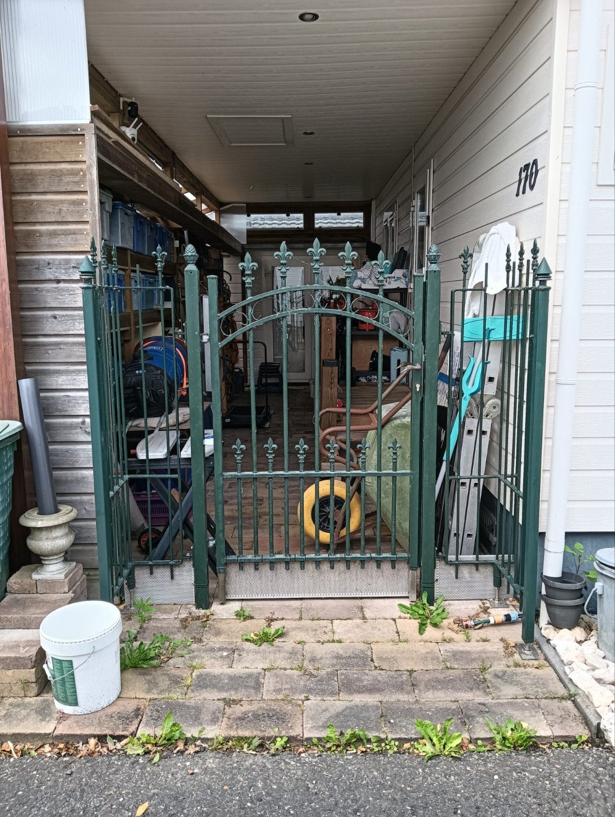 Gepoedercoat metalen hekwerk met poort met slot en 2 sleutel, 100 tot 120 cm, Gebruikt, Overige typen, Ophalen of Verzenden