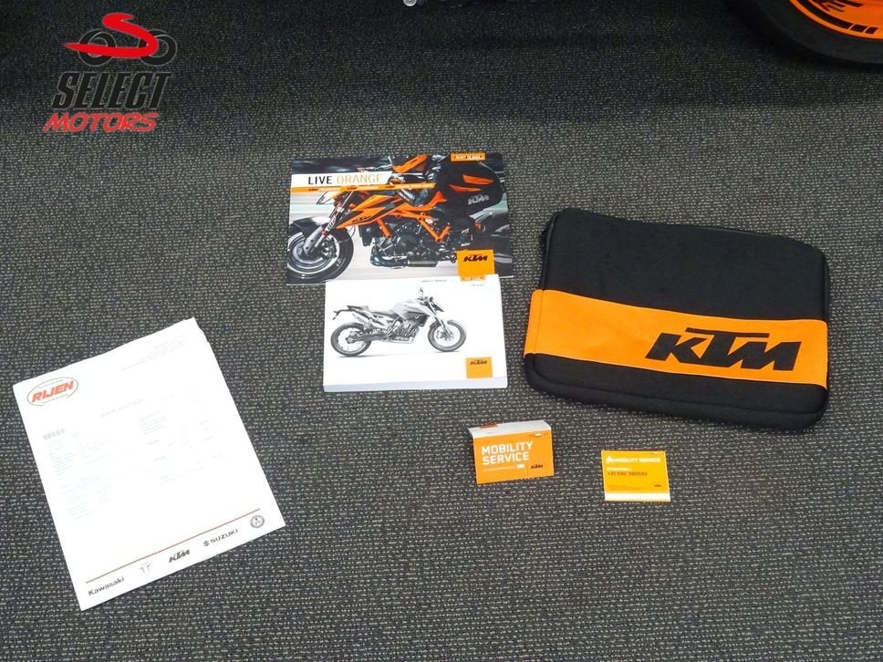 ***KNEITERDIKKE KTM 790 DUKE LEOVINCE 2022 TRACKPACK***, 2 cilinders, KTM, Motorrijbewijs A, Onbekend