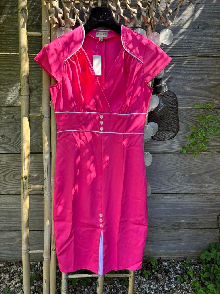 Roze jurkje Lindy Bop maat M, Kleding | Dames, Maat 38/40 (M), Nieuw, Ophalen of Verzenden, Knielengte